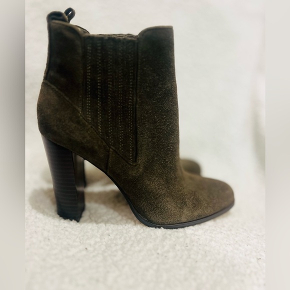 Nine West Women's Crimson Suede Ankle Boot, Dark Green, 8.5 M US - Picture 12 of 13